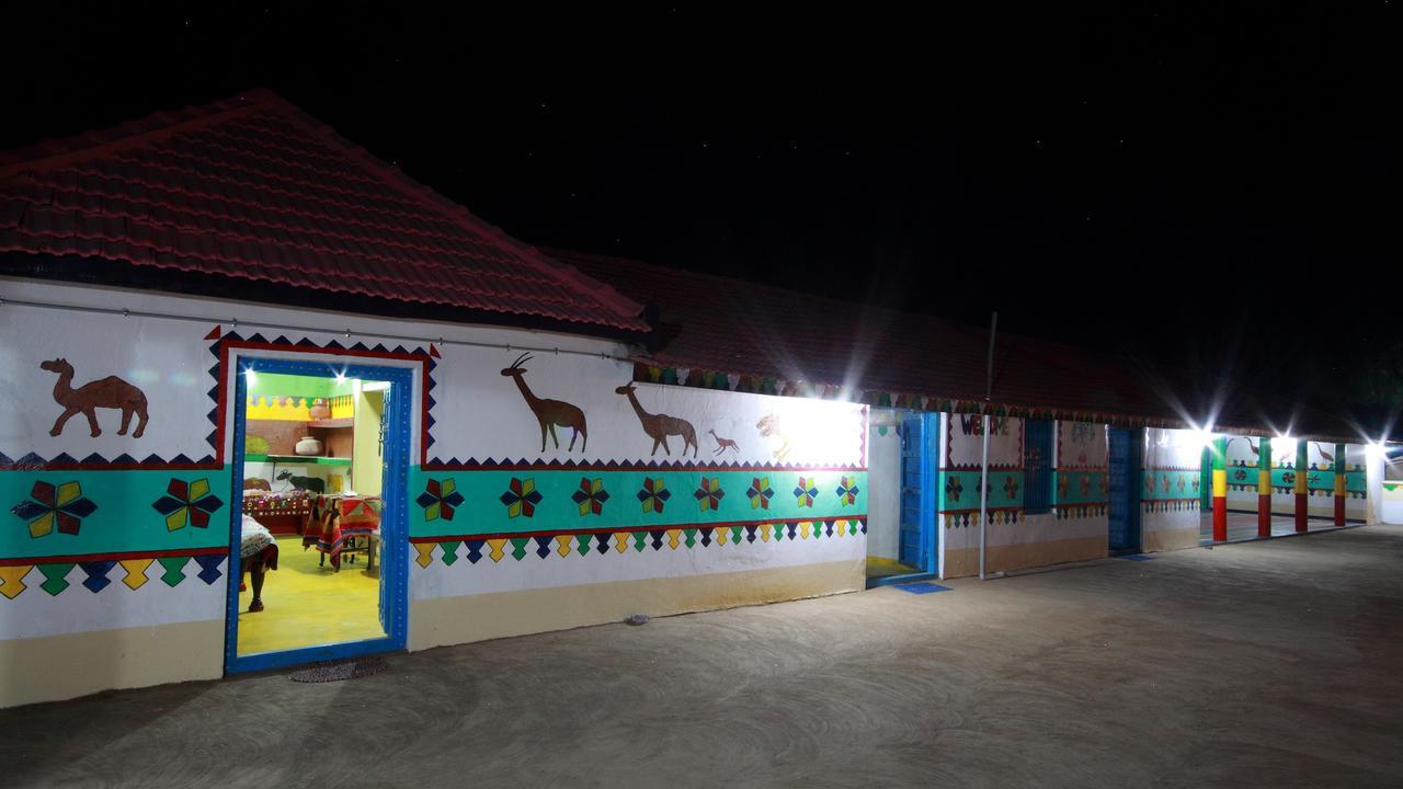 Rann Bhumi Homestay Resort Hodka Esterno foto